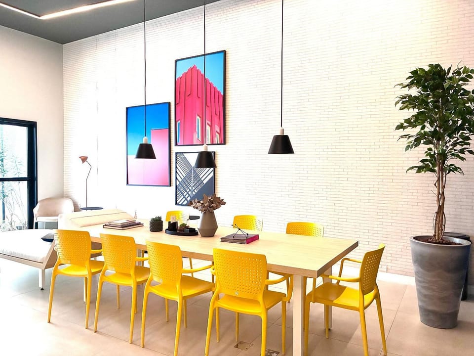 Meeting/conference room