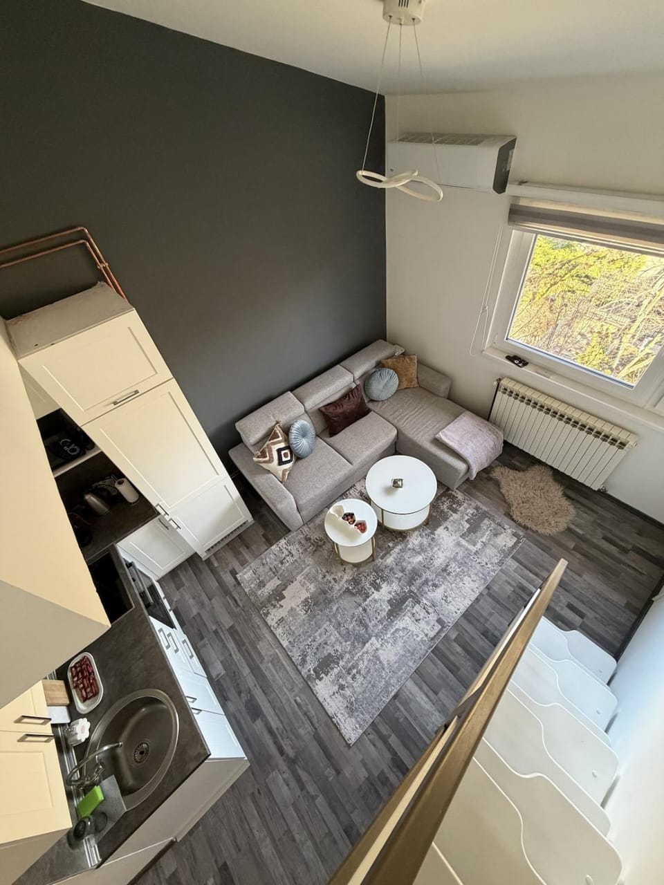 Kitchen or kitchenette, Living room, Seating area, oven