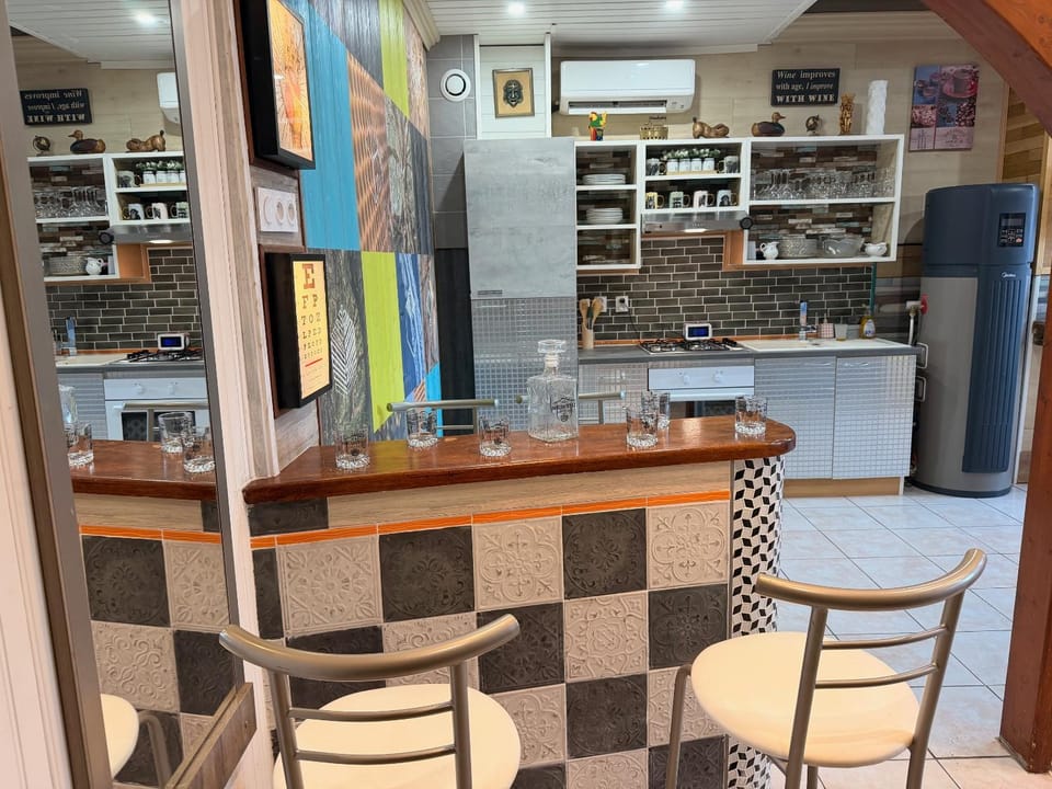 Lounge or bar