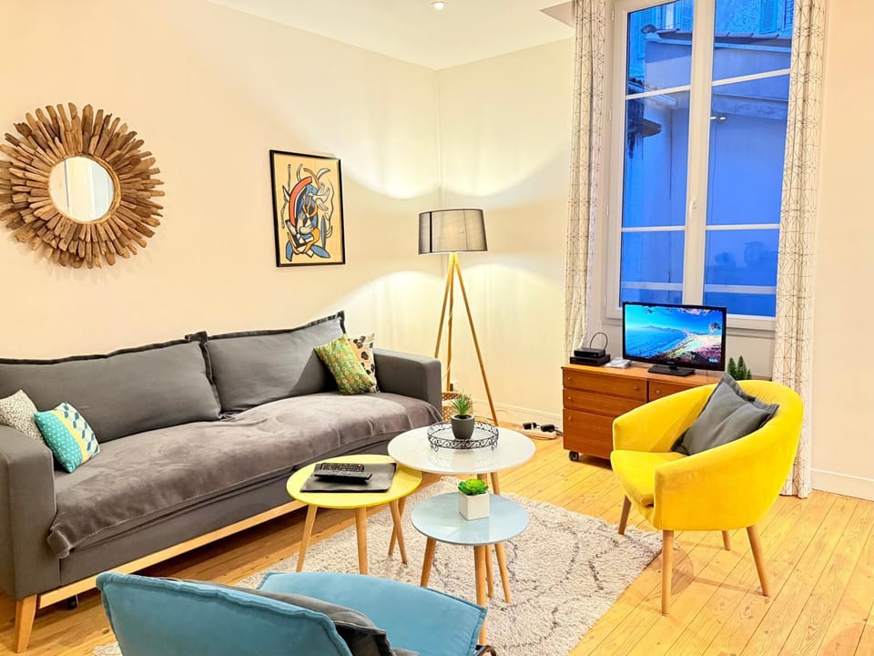 TV and multimedia, Living room