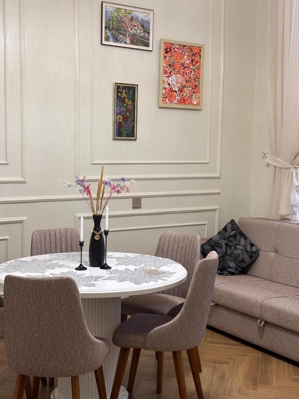 FLY Central Baku Apartment in Baku