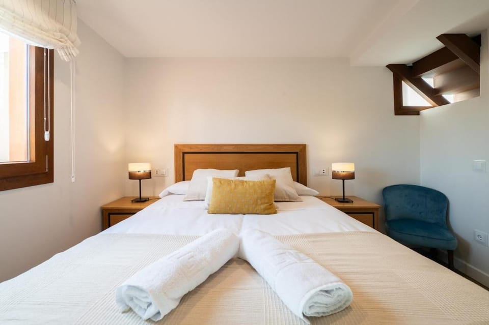 Downtown ChillOut Housing Cathedral Alcázar Views Toledo House in Toledo