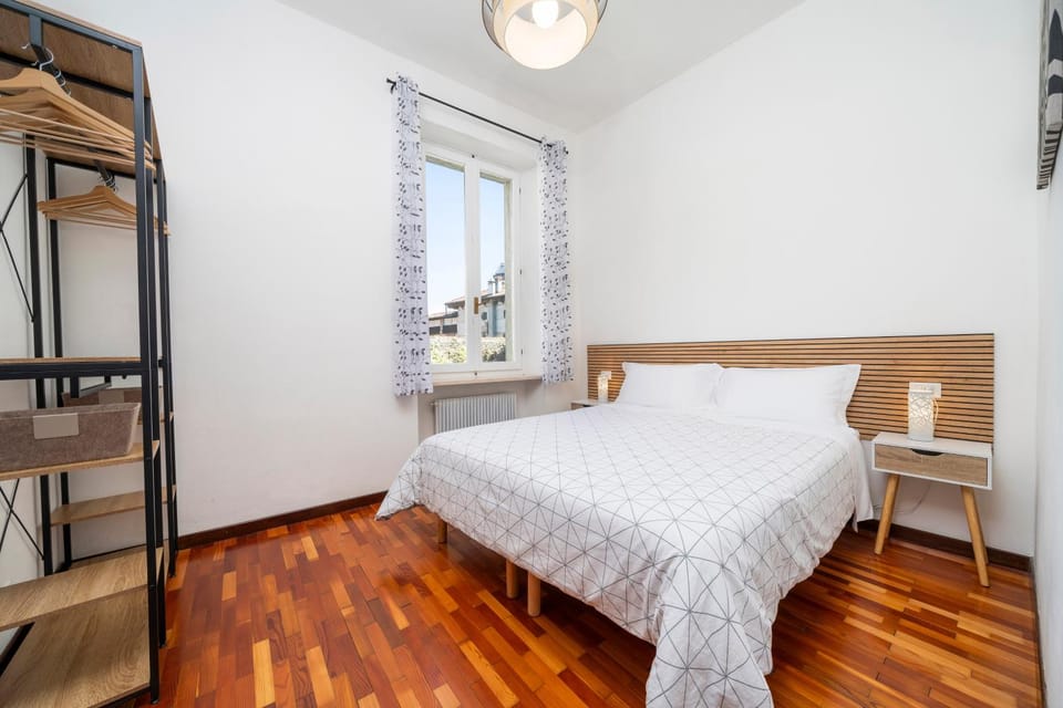 Bed, Photo of the whole room, Bedroom, wardrobe