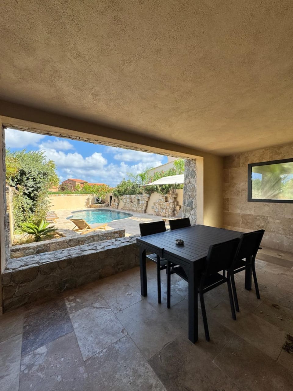 Patio, Dining area, Swimming pool