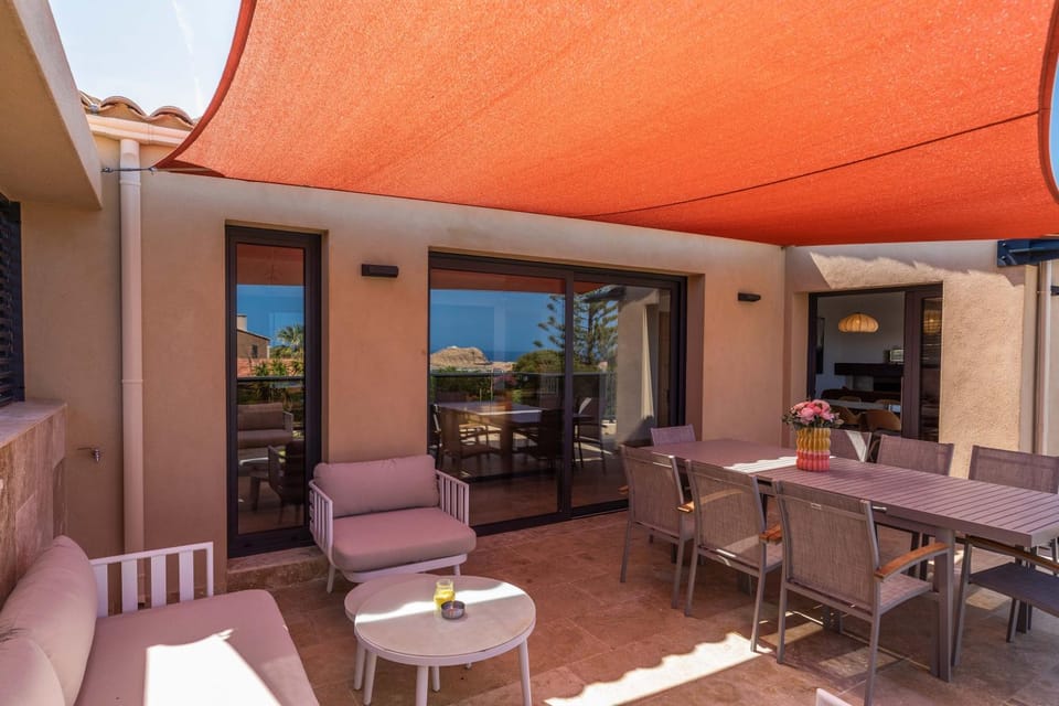 Balcony/Terrace, Dining area, Sea view