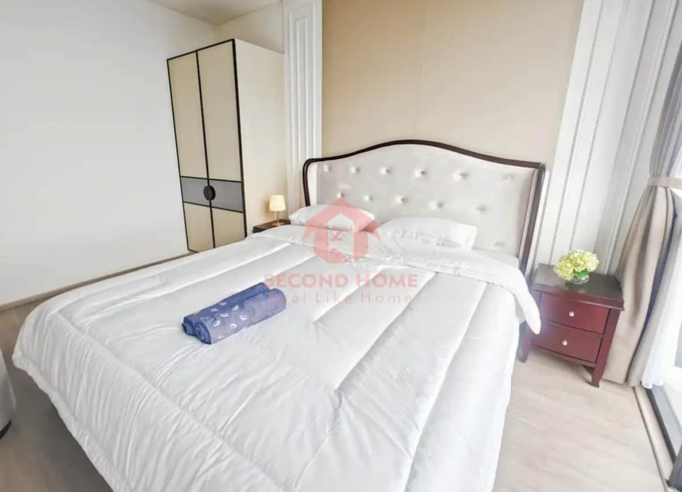 Luxury 1BR Veranda Lb Bulus Private Lift & Pool Apartment in South Jakarta City