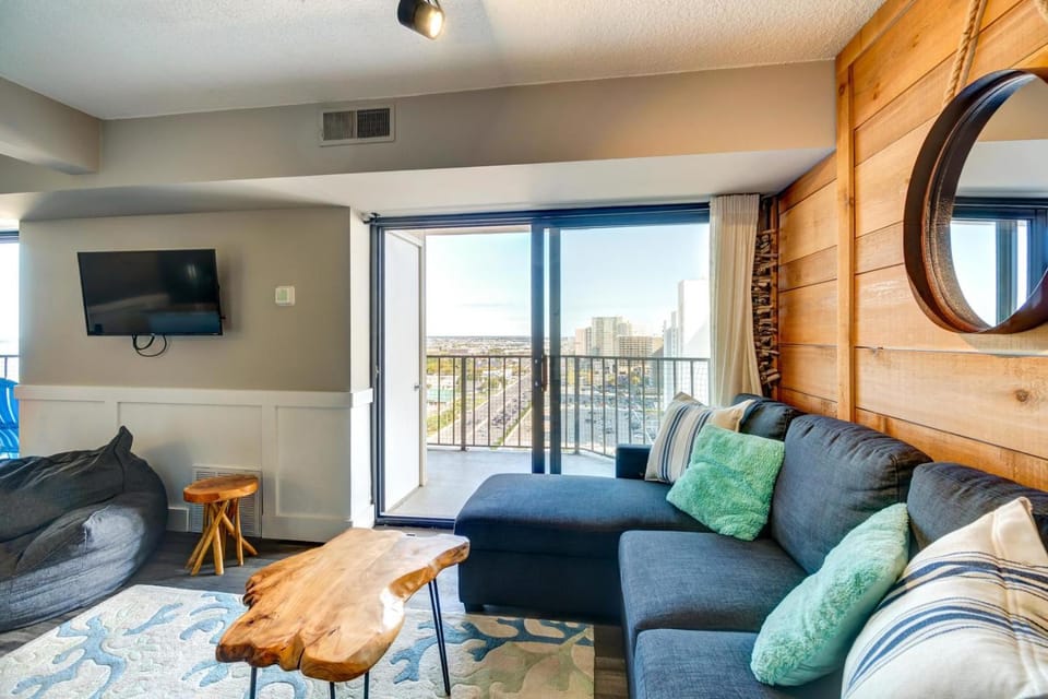 2 Bedroom Condo with beautiful ocean and bay views House in Ocean City