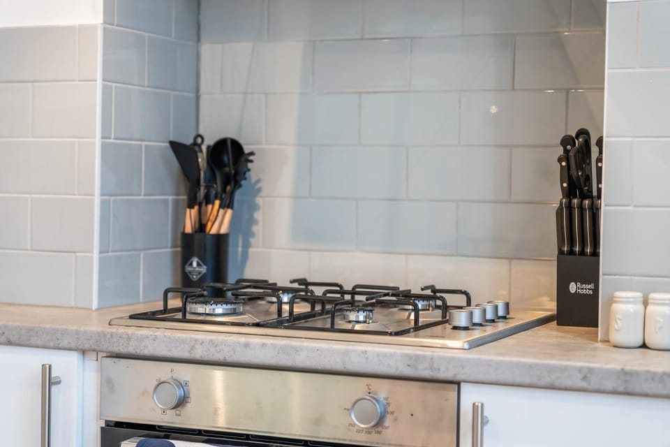 Kitchen or kitchenette, stove