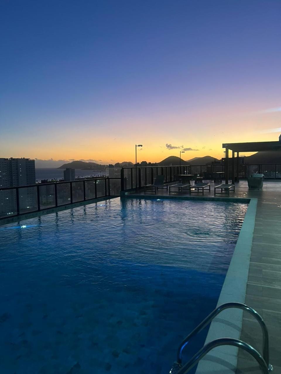 Apto Vista Mar - Praia da Enseada - Guarujá Apartment in State of São Paulo
