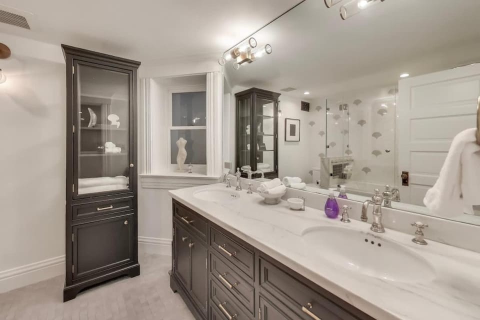 Stylish Renovated 3-BR San Francisco Condo House in San Francisco
