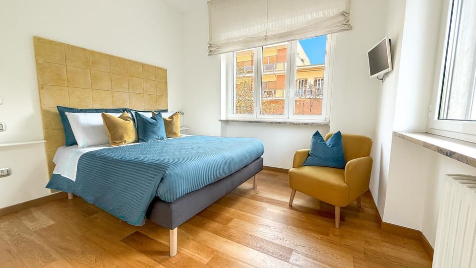Bedroom, City view, furniture, heating, room service, room service, safe, storage, towels, trouser press, VIP, air conditioner
