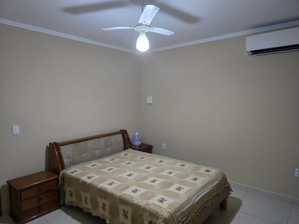 Casa Privativa com Piscina Aquecida Lazer Completo House in Guarapari