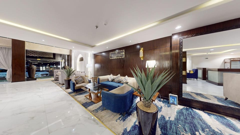 Lobby or reception, Seating area