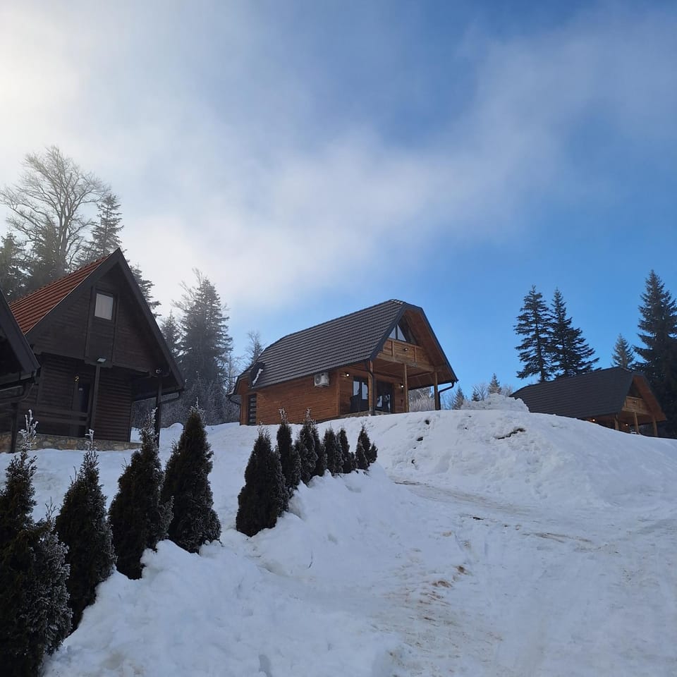 Property building, Winter