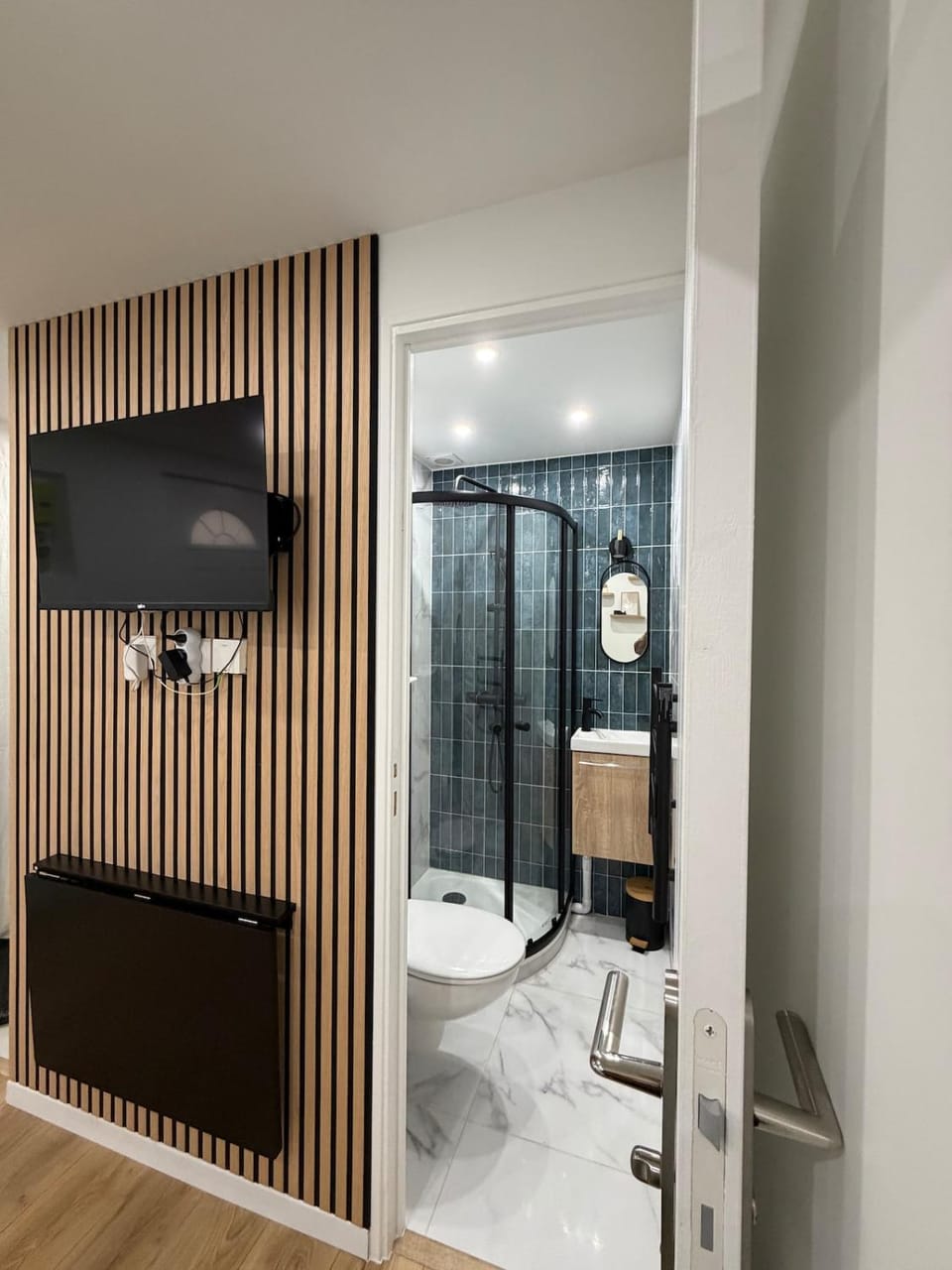 Studio Cosy refait à neuf - Métro et RER à 5min Apartment in Vincennes