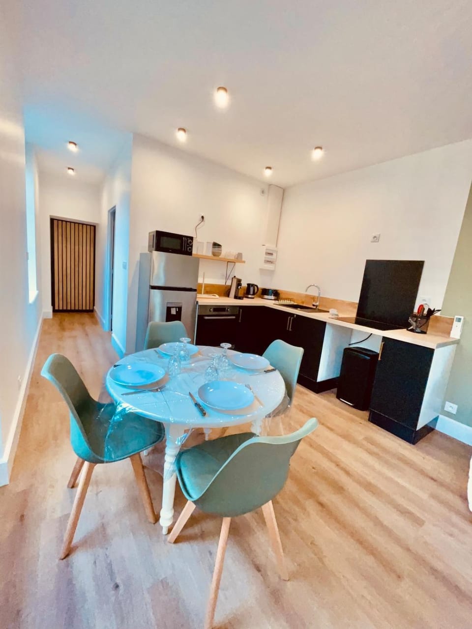 Les Jardins Bas Apartment in Moulins