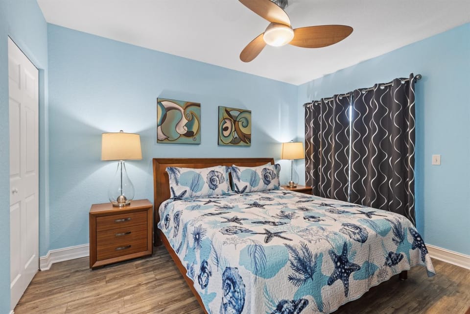 Beach Escape Pool Free Parking Apartment hotel in Treasure Island