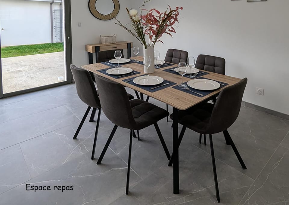 home family Villa in Centre-Val de Loire