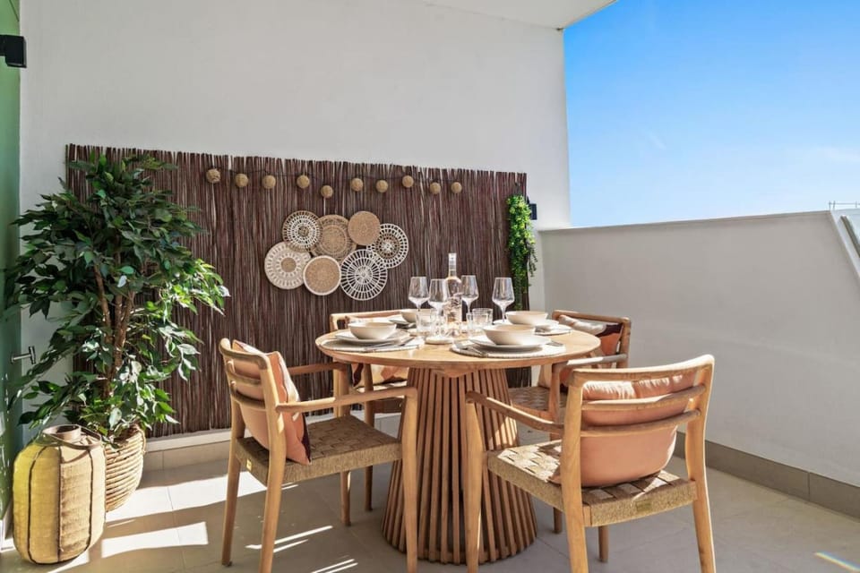 Day, Balcony/Terrace, Balcony/Terrace, Dining area