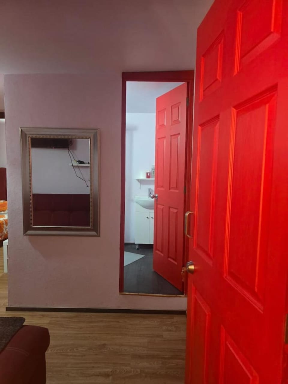 Suite Roja moderna para hasta 3 huéspedes Céntrica, cómoda y con excelente conectividad House in Mexico City