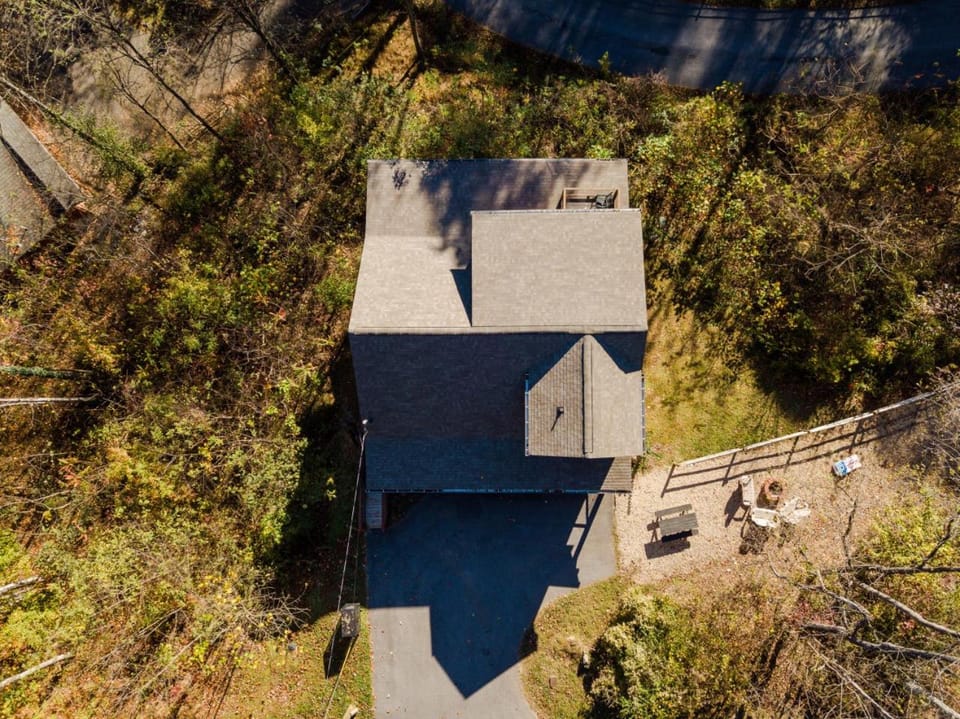 Property building, Day, Neighbourhood, Natural landscape, Bird's eye view