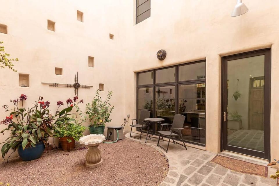 Mercado San Agustin, 2 BR 2.5 BA, Patio, Garage House in Tucson