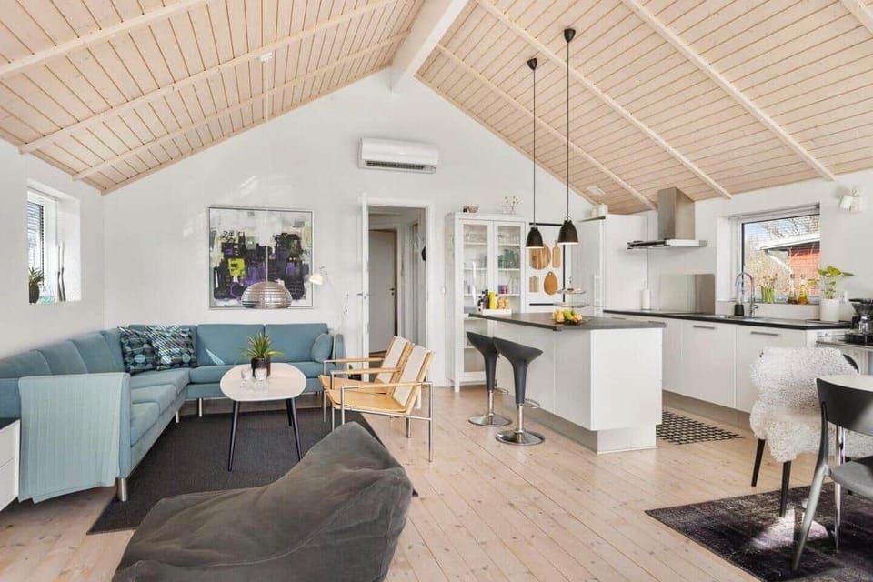 HA397-Frederikshavn-Laerkevangsvej-9 House in Frederikshavn