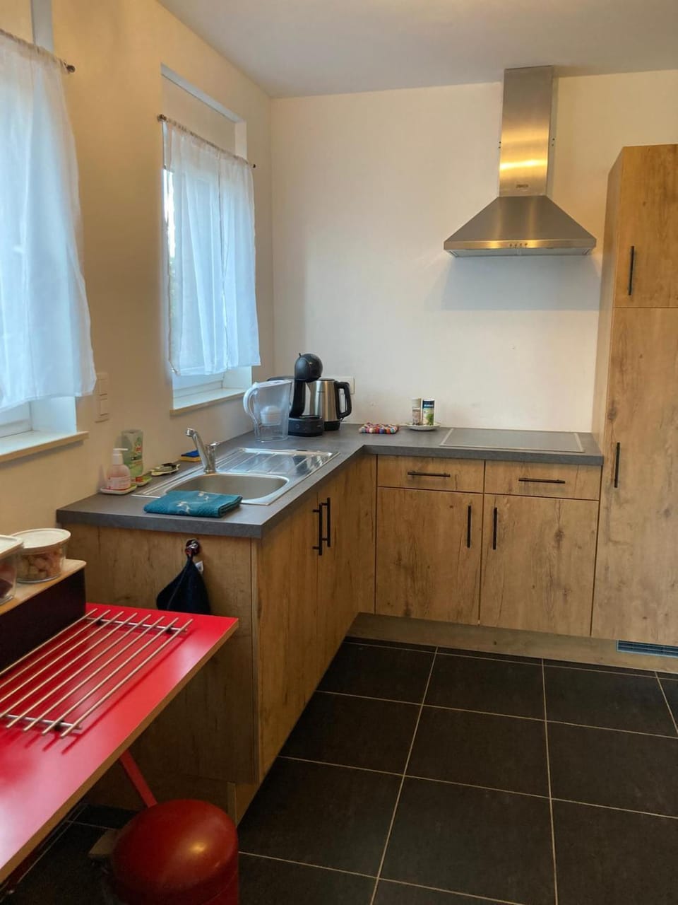 Kitchen or kitchenette, pet friendly