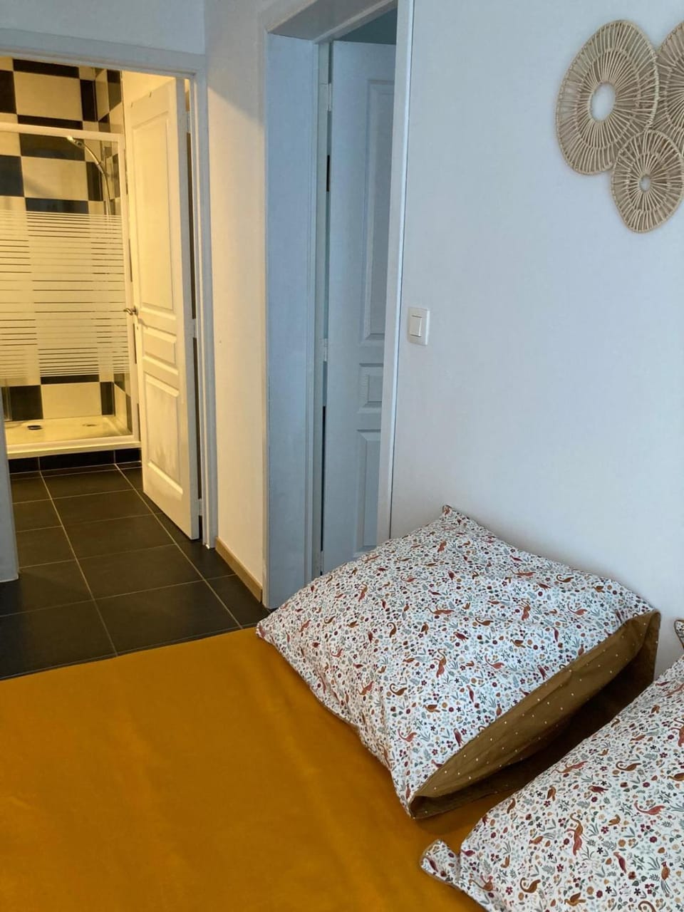 Bed, Bedroom