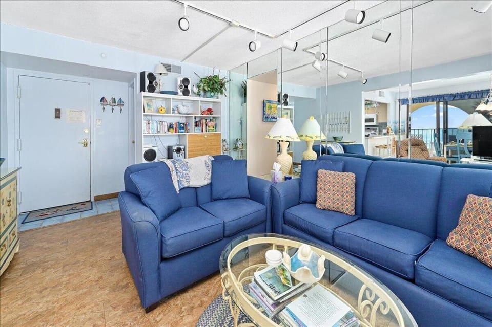 Breathtaking ocean views from this 2 Bedroom! House in Ocean City
