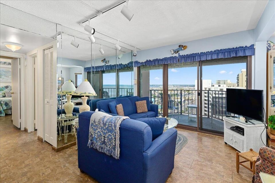 Breathtaking ocean views from this 2 Bedroom! House in Ocean City