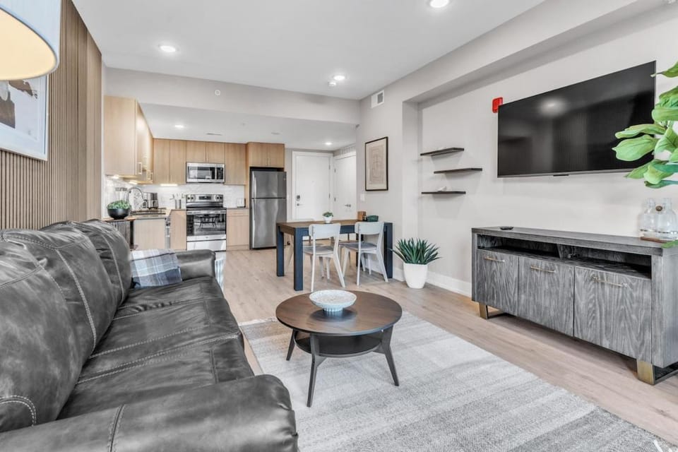 Lux 1B Apt in Northern Liberties Sleeps 3 Apartment in Philadelphia
