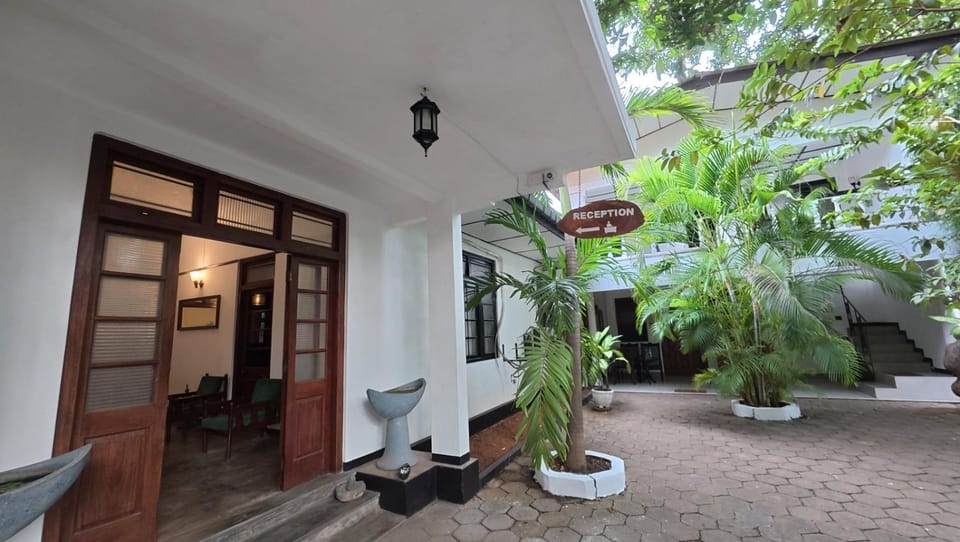 Old Park Villa Bed and Breakfast in Sri Lanka