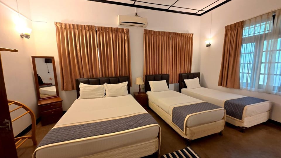 Old Park Villa Bed and Breakfast in Sri Lanka