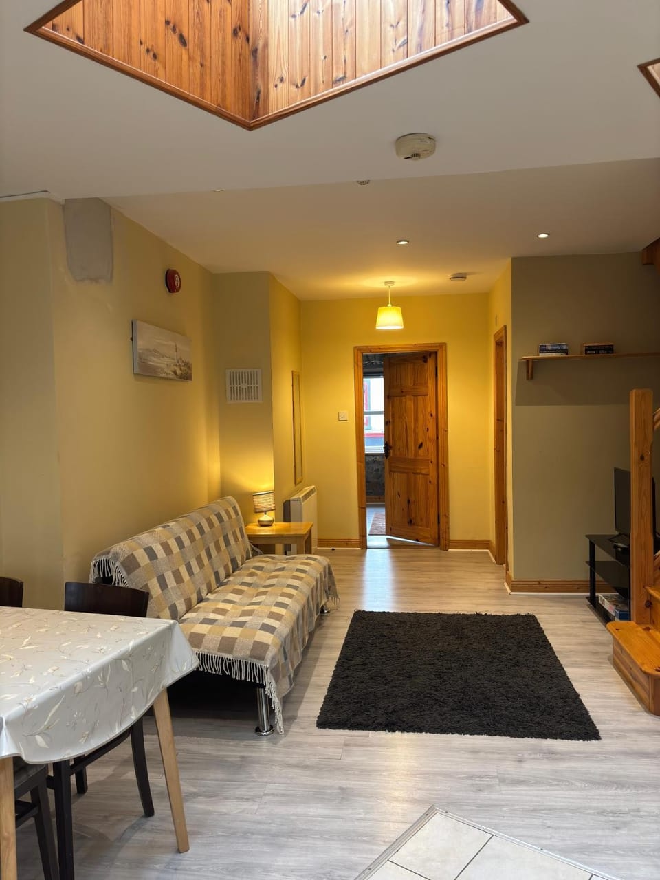 The Nest on The Octagon Apartment in Westport