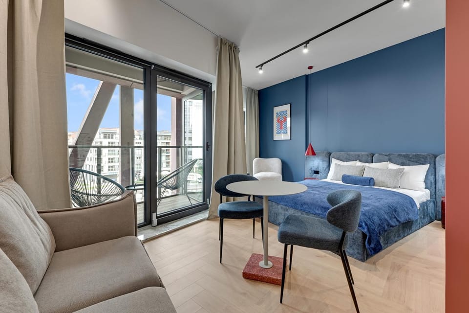 Bed, Living room, Photo of the whole room