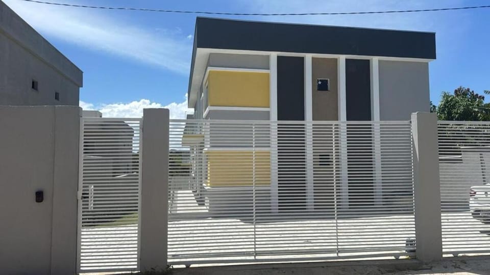 Apartamento próximo a praia de taperapuã Piscina Vaga Apartment in State of Bahia