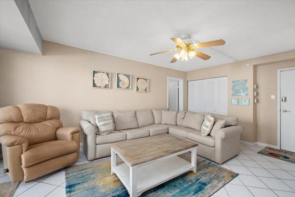 Ocean Views From Your Private Balcony in 9400 with Outdoor Pool! House in Ocean City