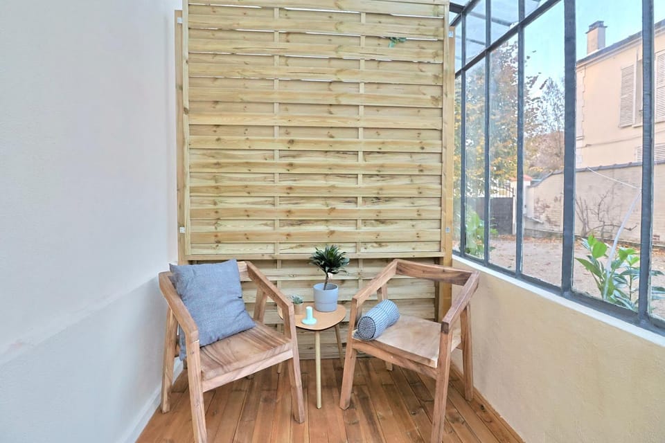 SC8 - Oasis Enghien Centre - Véranda & Jardin - Gare 2' Apartment in Île-de-France