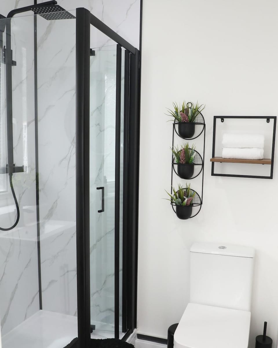 Modern Retreat Apartment in Prestwich