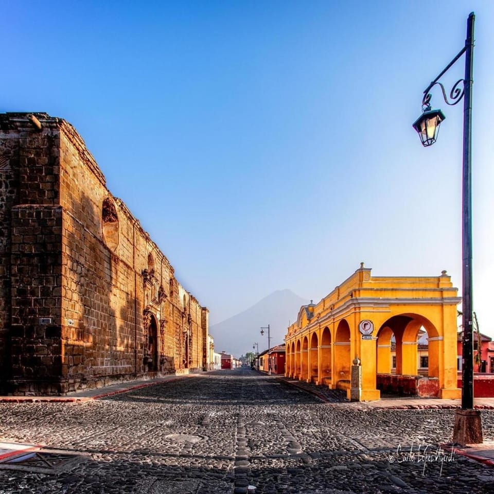 Casa Colonial en el centro de Antigua -Tanque la Union House in Antigua Guatemala