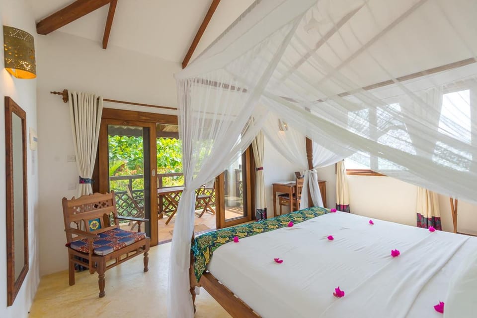 Bed, Balcony/Terrace, Bedroom