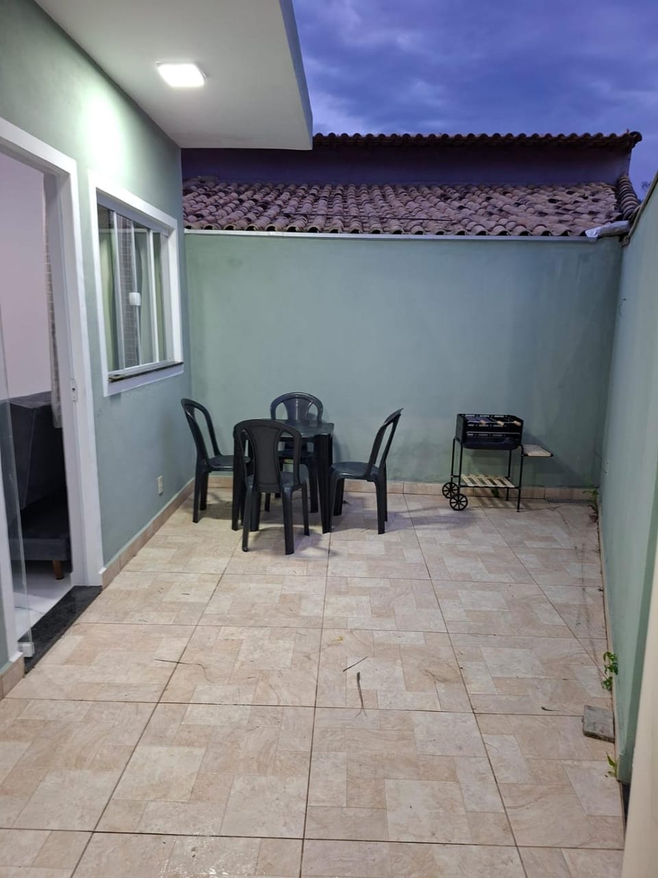 Casa pequena e nova na praia das Dunas House in Cabo Frio