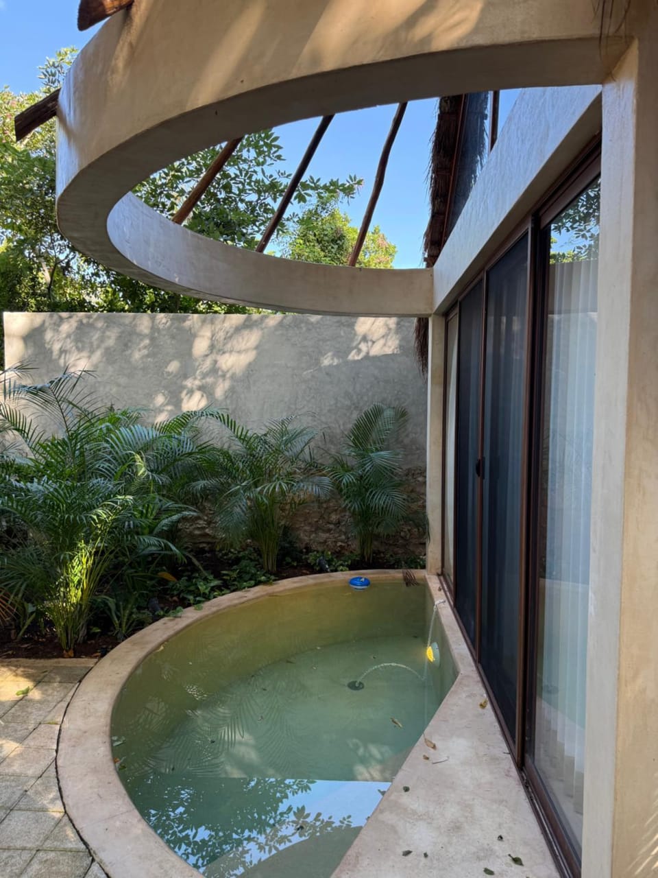 Garden, Swimming pool