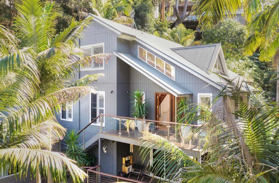 The Palms by Coast Hosting House in Terrigal