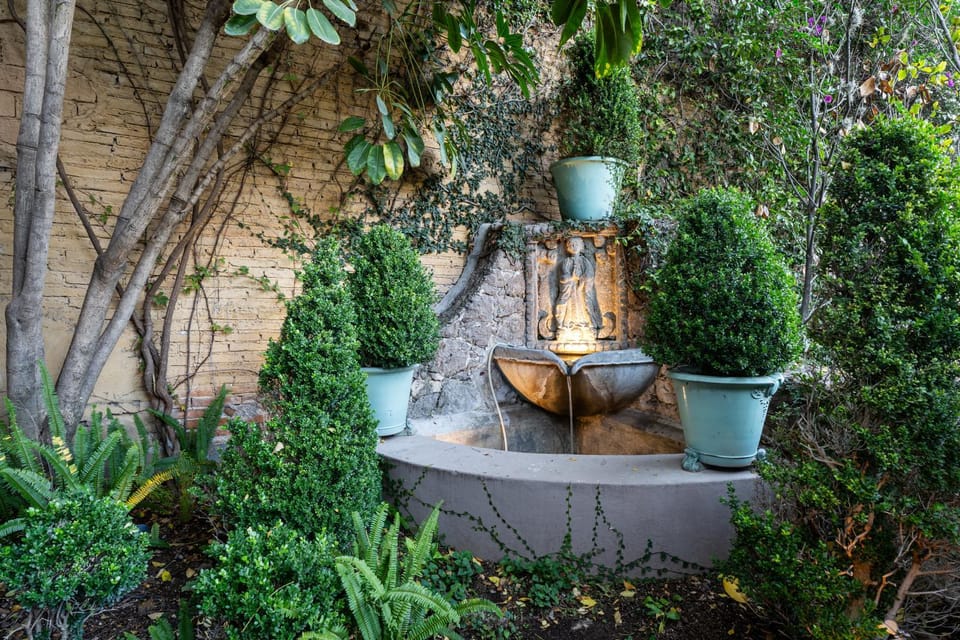 Garden, Garden