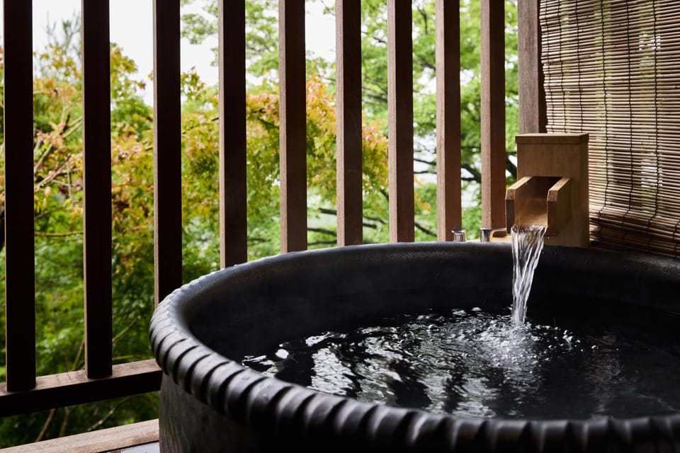 Open Air Bath, Open Air Bath