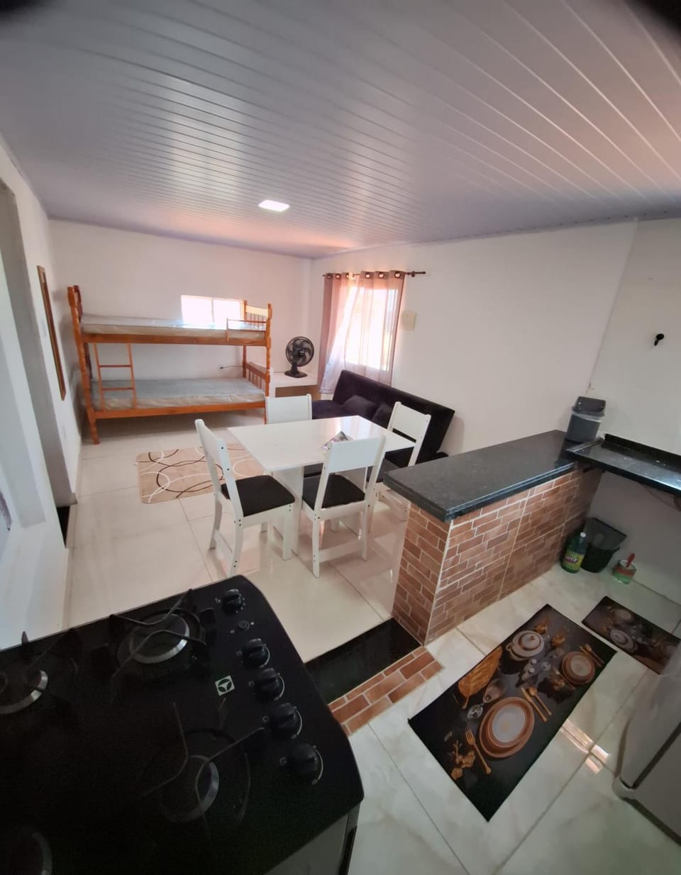 Bed, Kitchen or kitchenette, Living room, Dining area, Bedroom