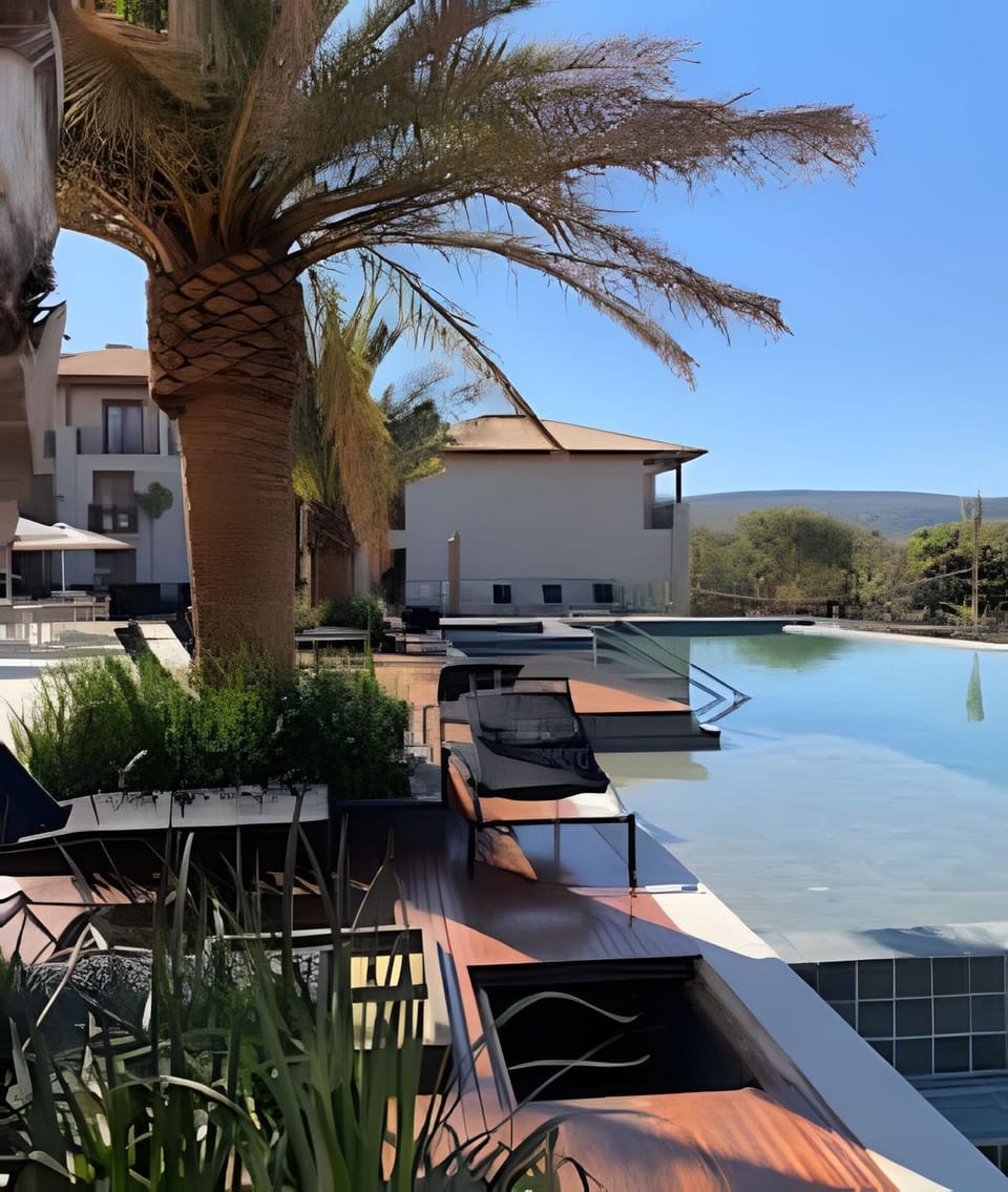 Hot Spring Bath, Swimming pool