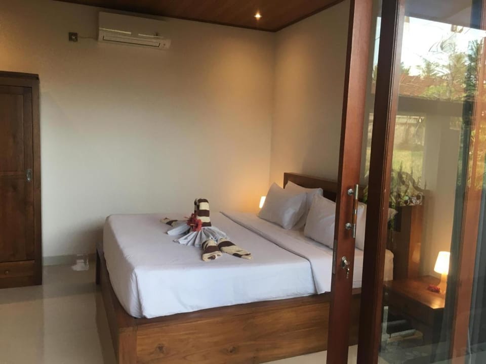 Mindra Guest House Bed and Breakfast in Sukawati